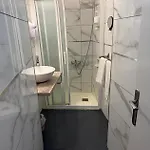 Nou Roser L' Escala
