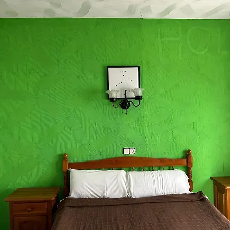 Nou Roser Hotel