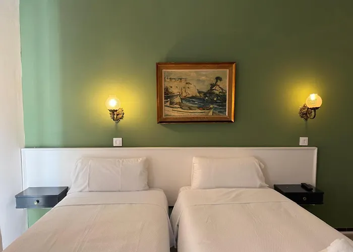 Nou Roser L' Escala