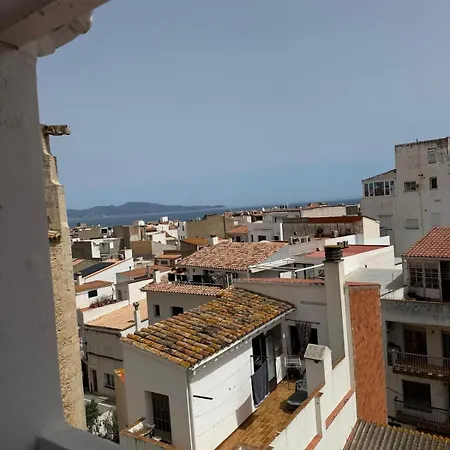Nou Roser فندق L' Escala