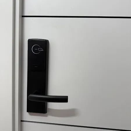 Nou Roser * L'Escala