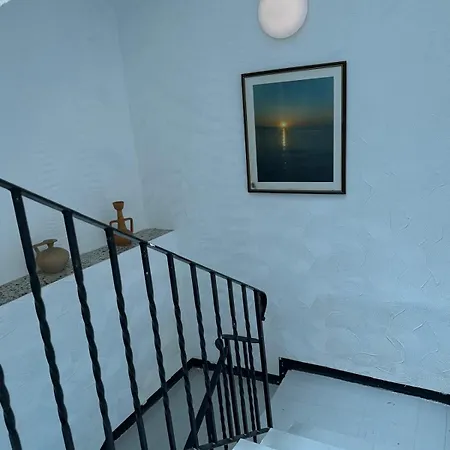 Nou Roser * L'Escala