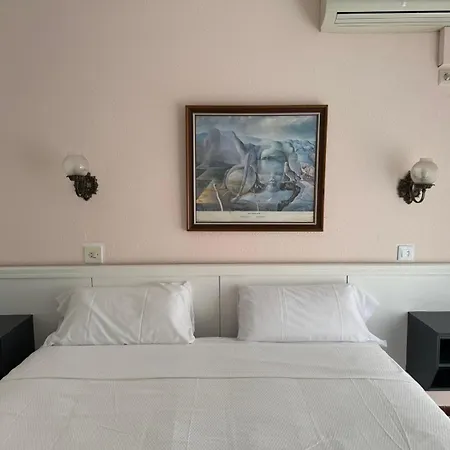 Hotel Nou Roser L' Escala