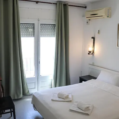 Hotel Nou Roser