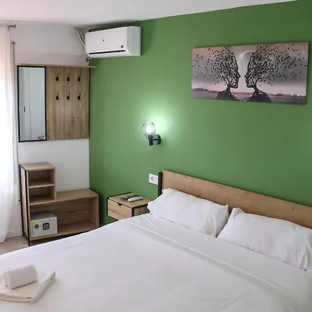 Nou Roser Hotel